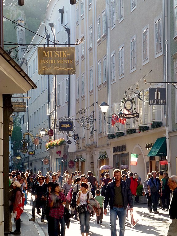 Getreidegasse